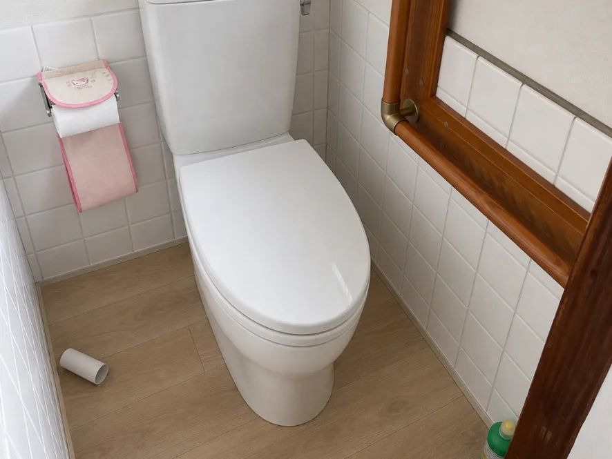 提案書に載る洋式化したトイレの施工後イメージ (AI生成)